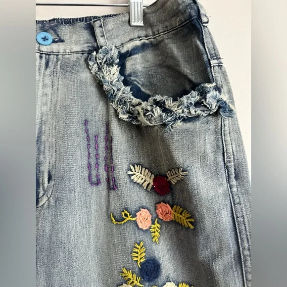Blue Velvet lightweight patchwork heart embroidered jeans medium nwt - Picture 2 of 13